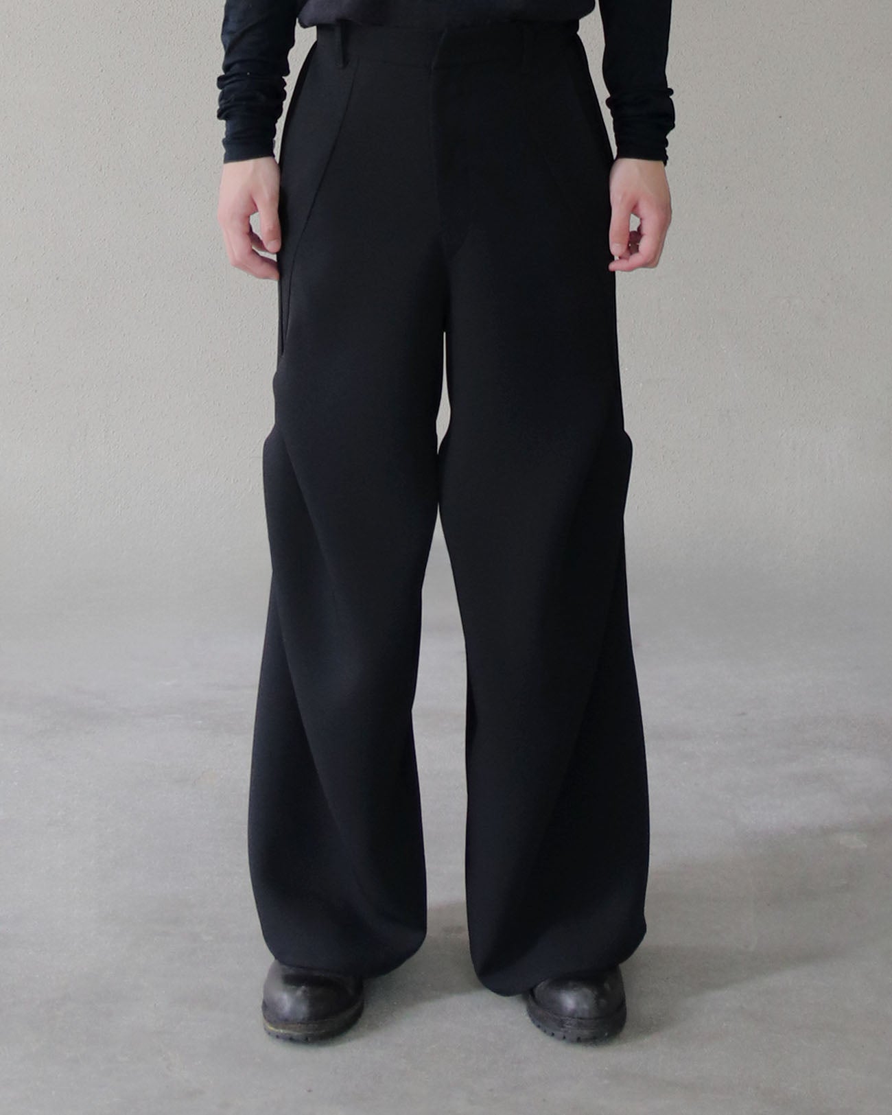 F/MF.02 -  trousers - black