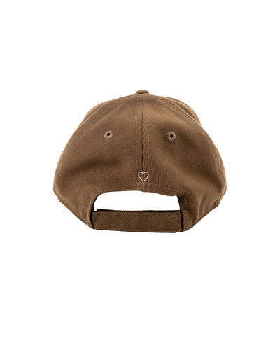 9 FORTY Yankees Heart Embroidery Cap - brown×white