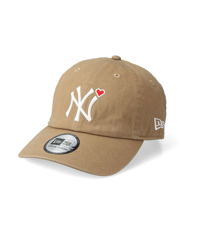 Yankees "RED" Heart Embroidery Cap - oatmeal
