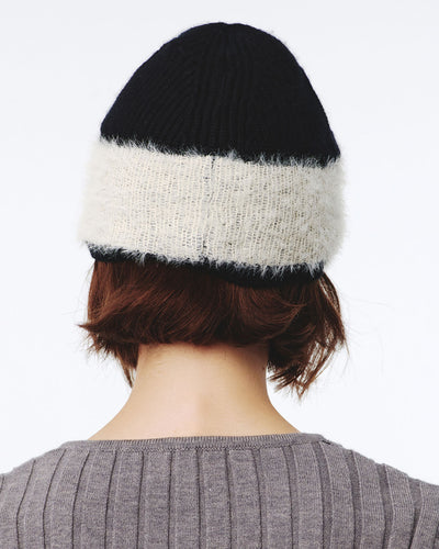 Emblem Knit Beanie UNISEX - black/ivory