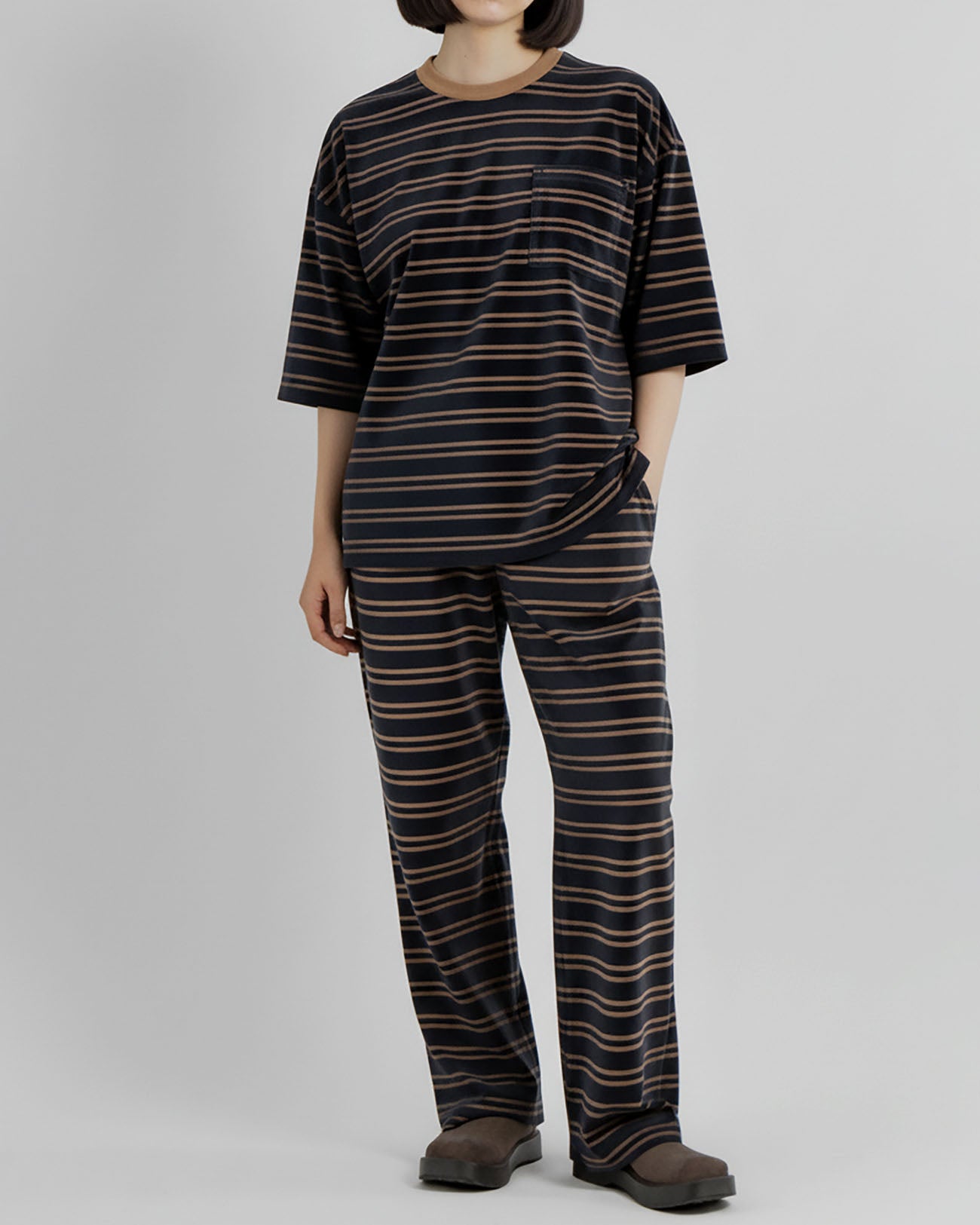 PHEENY | Velvet border S/S - navy – FAB4 ONLINE STORE