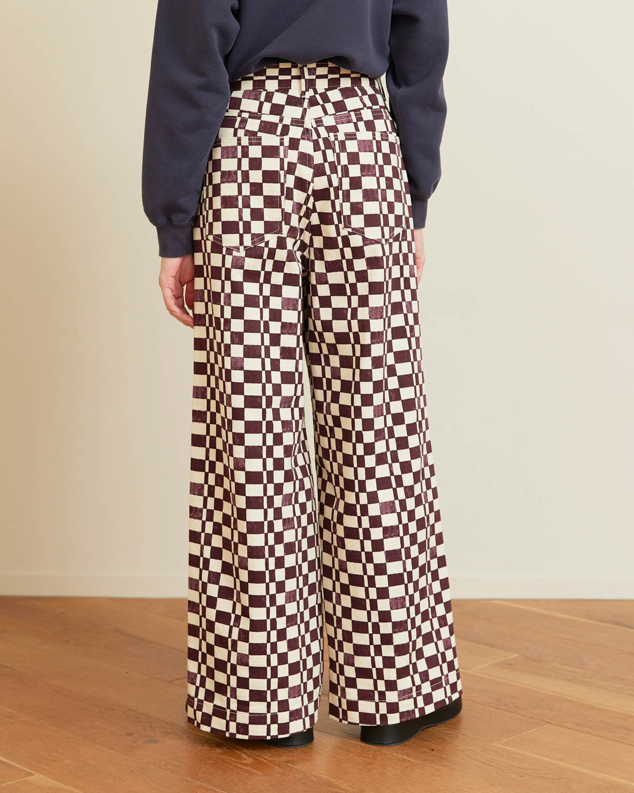 PHEENY | Checkered High Waist Wide Pant - burgundy – FAB4 ONLINE STORE