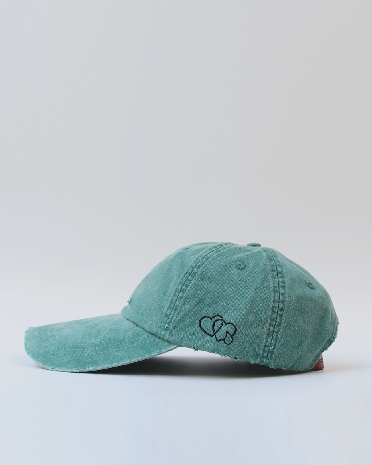 F/UH.02 - Distressed Long Brim Cap - forest