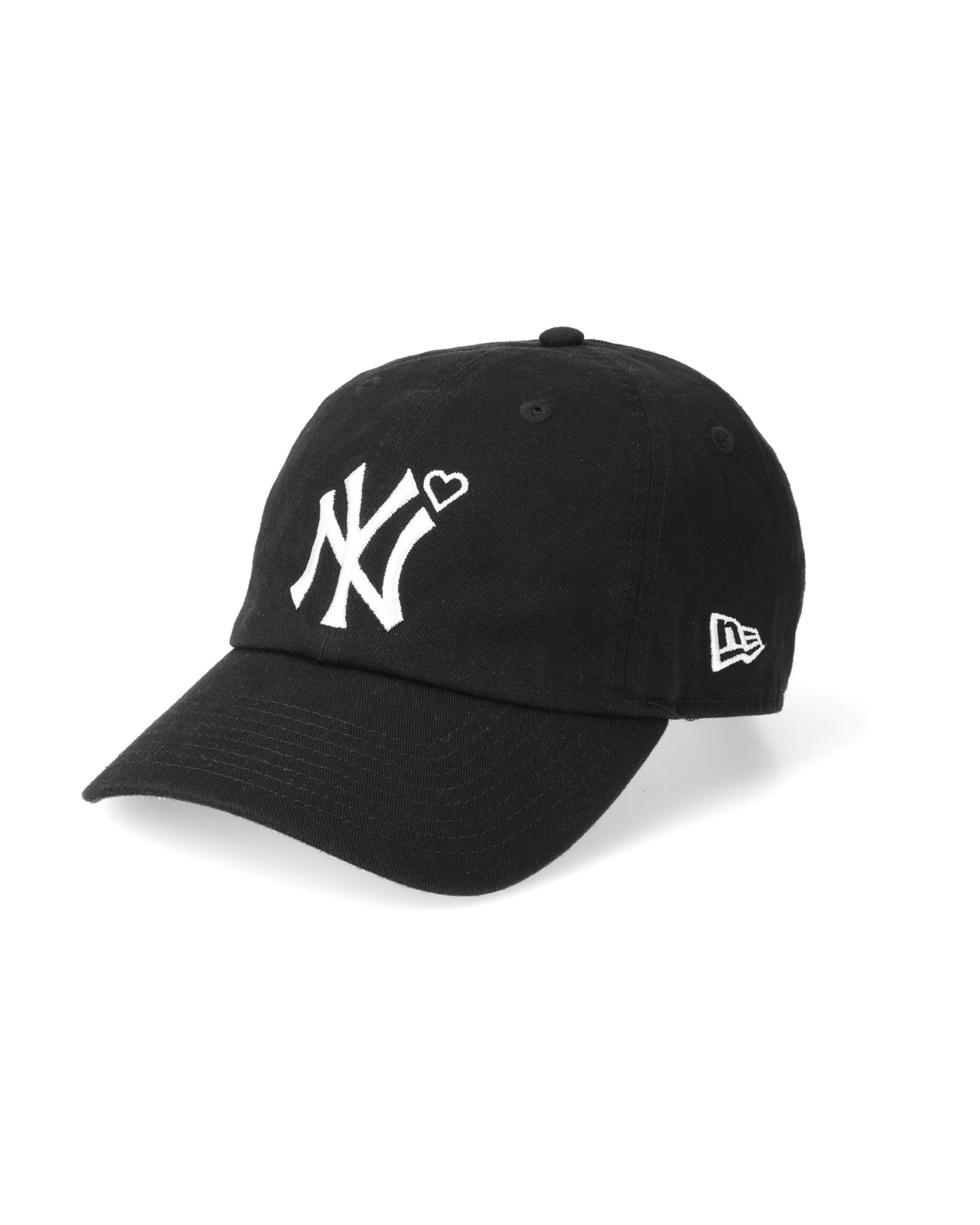 Yankees Heart Embroidery Cap - black